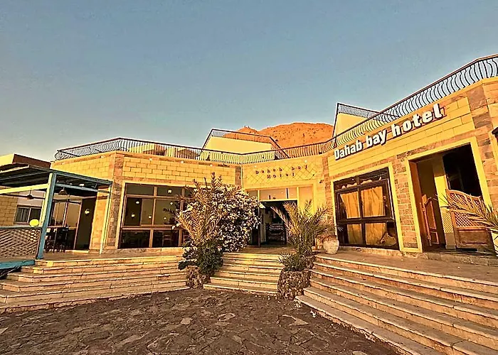 Bay Hotel 3*
