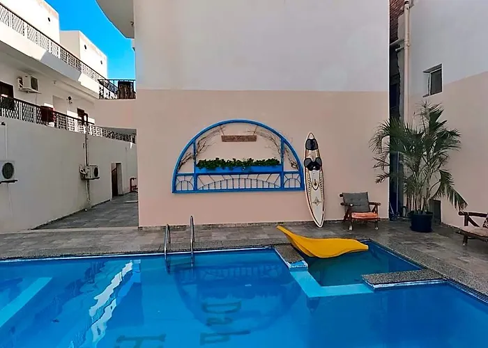 Bay Hotel