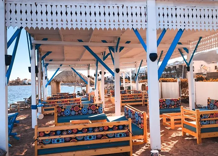 Bay Hotel